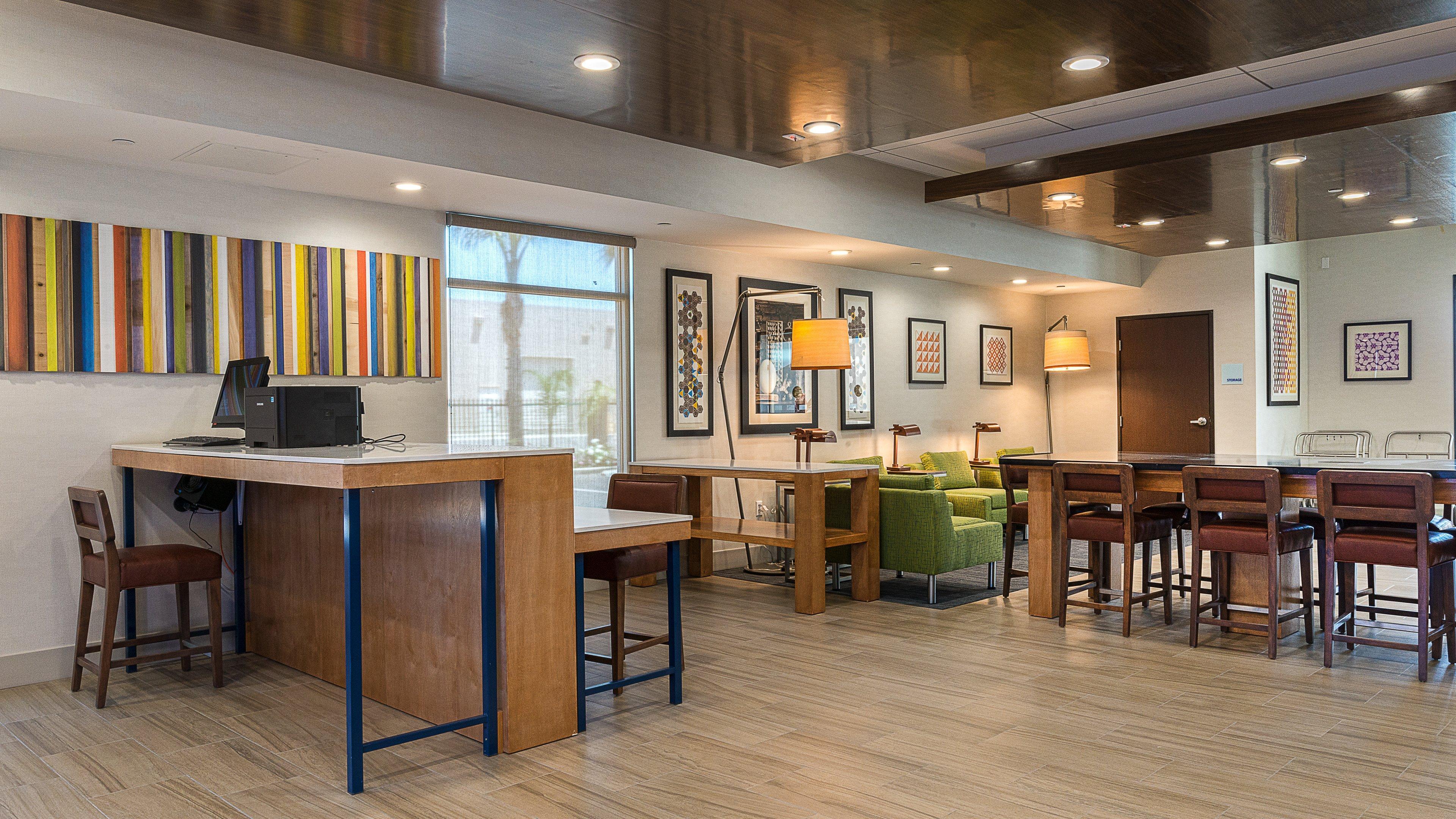 Holiday Inn Express Fullerton-Anaheim By Ihg Buitenkant foto