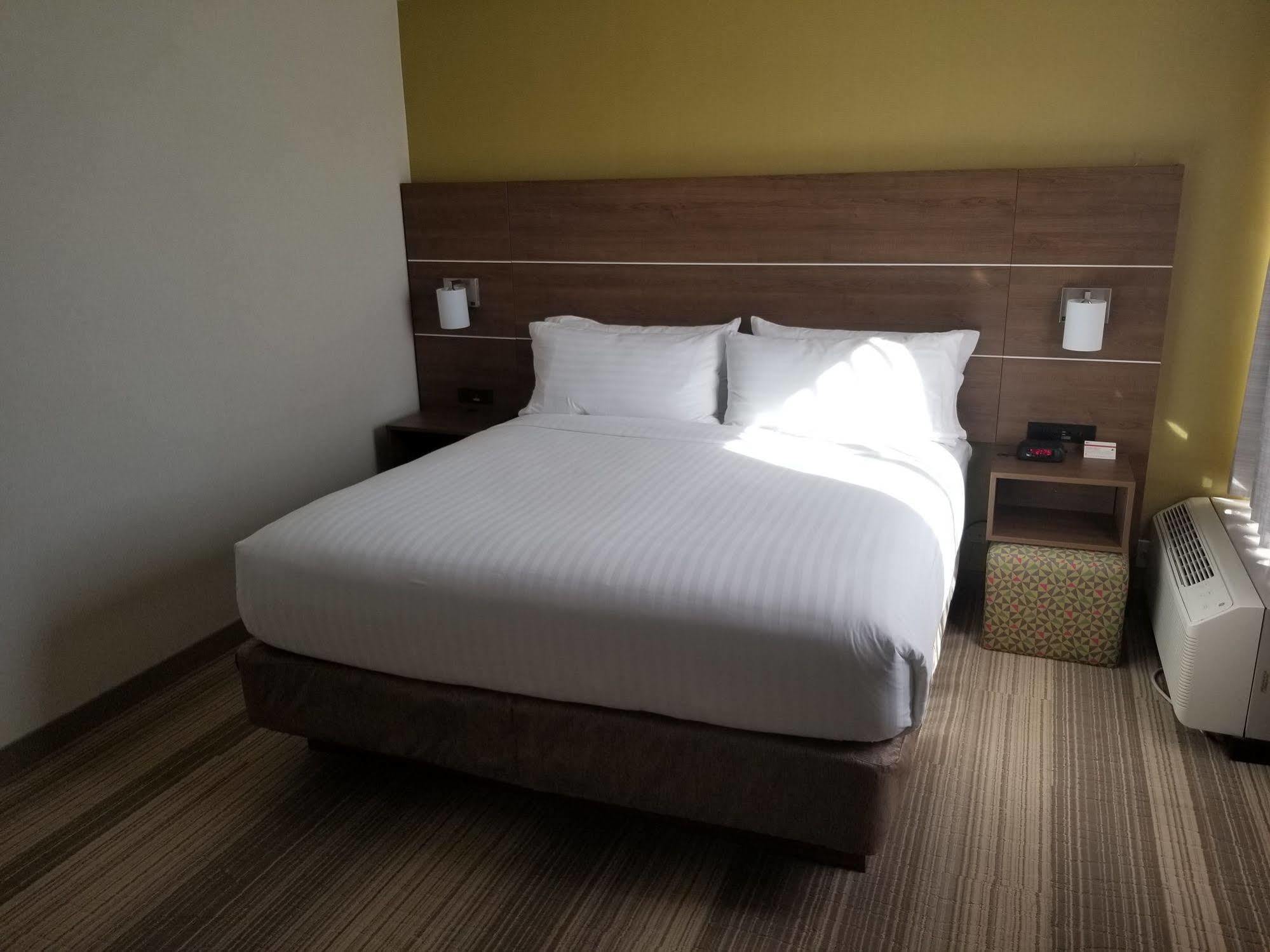 Holiday Inn Express Fullerton-Anaheim By Ihg Buitenkant foto