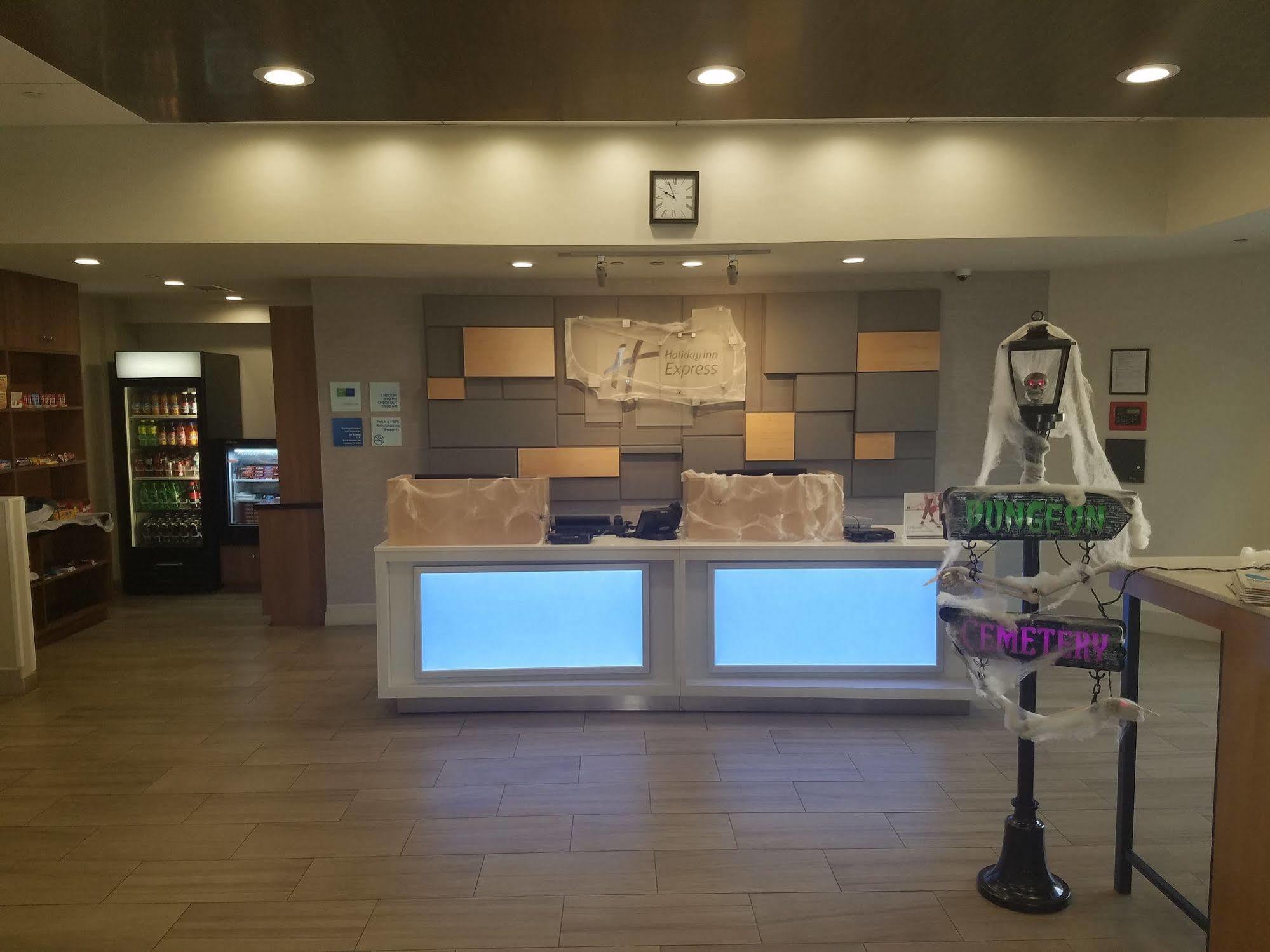 Holiday Inn Express Fullerton-Anaheim By Ihg Buitenkant foto